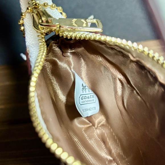 Coach Mini Nolita Bag charm/Coin purse. - Picture 5 of 5